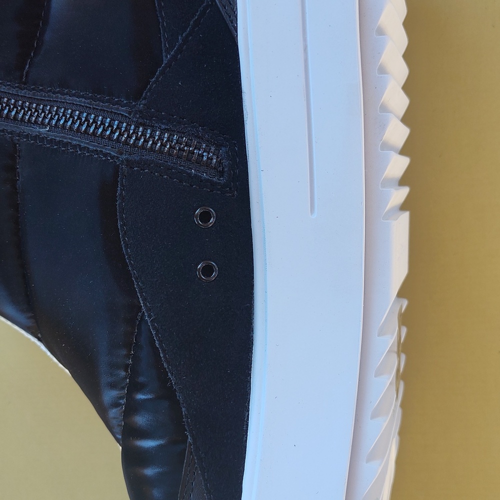 MICHAEL Michael Kors Emmett Quilted Sneaker Boot - Picture 9 of 14